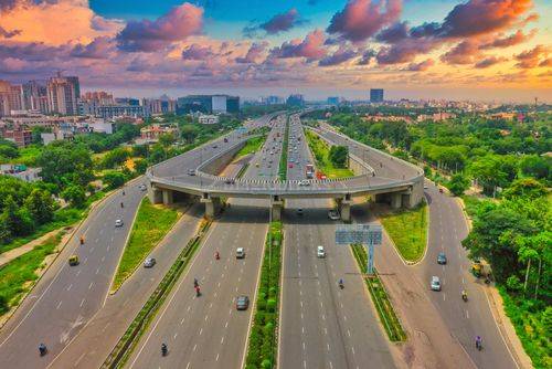 Delhi Mumbai expressway